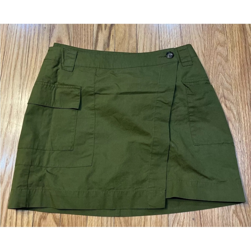 Future Collective by Women's Khaki Dark Green Cargo Mini Skirt - Size 0
